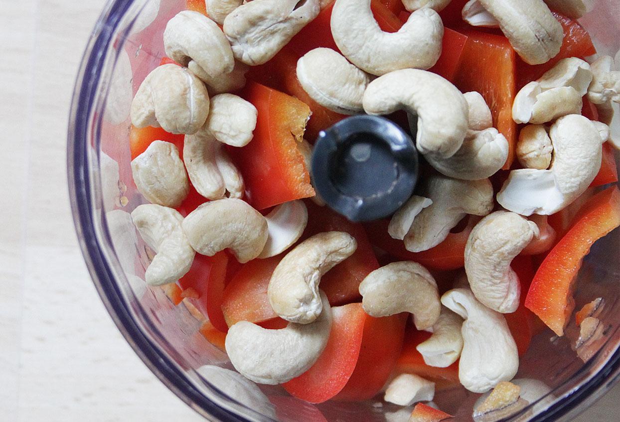 Schneller Paprika-Cashew-Aufstrich - Schritt 2