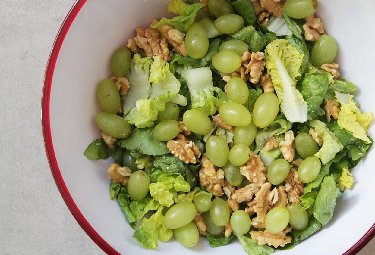 15-Minuten Birnensalat mit Ziegenfrischkäse und Honig-Senf-Dressing - Schritt 2