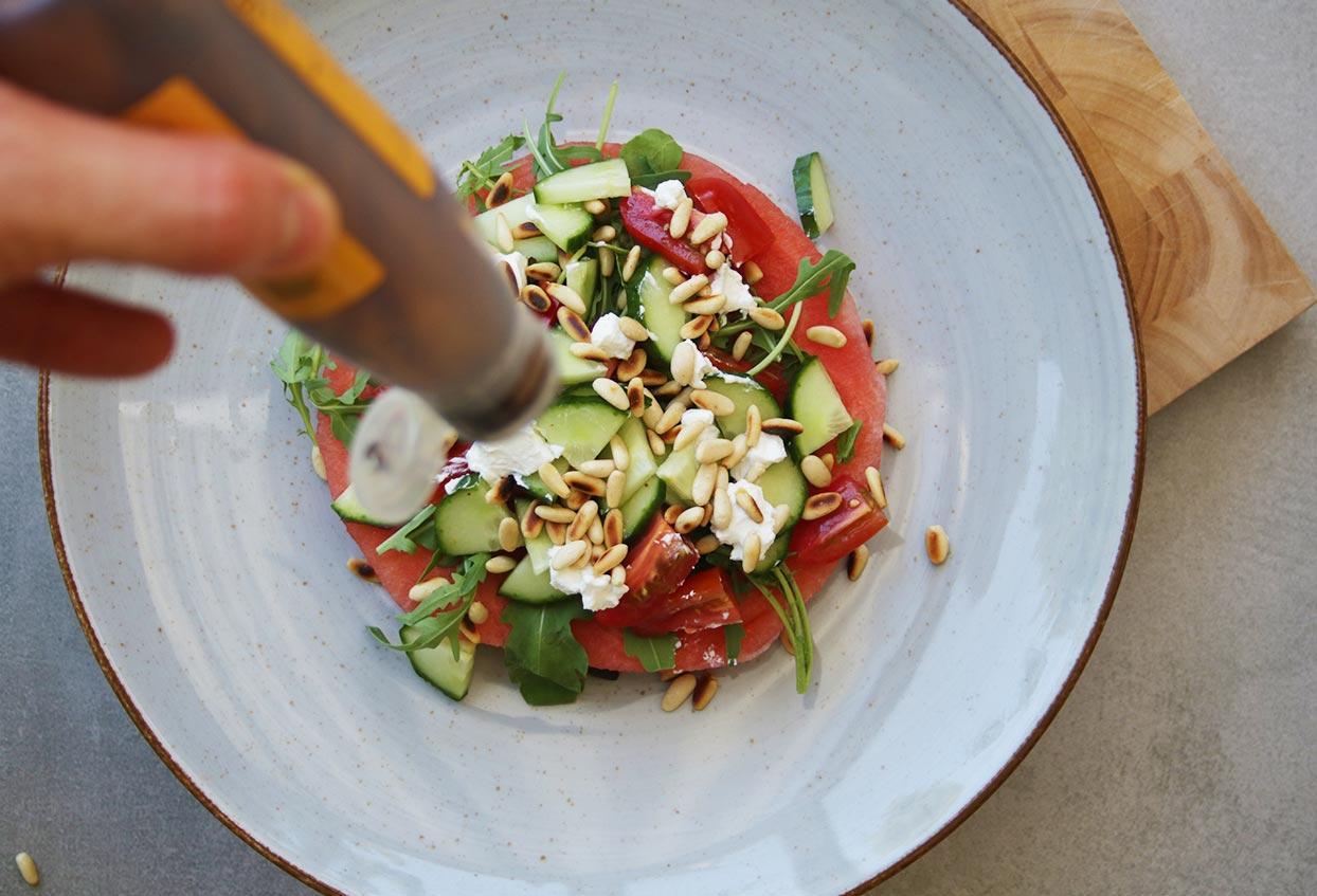 Wassermelonen-Pizza italiano à la Foodoholic - Schritt 7