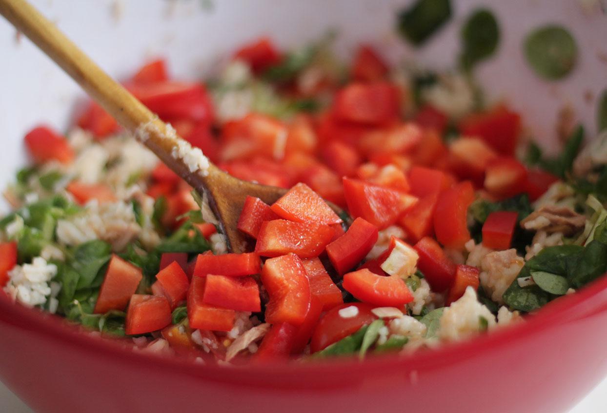 Vollkornreissalat mit Thunfisch und Cherry-Tomaten to-go - Schritt 5