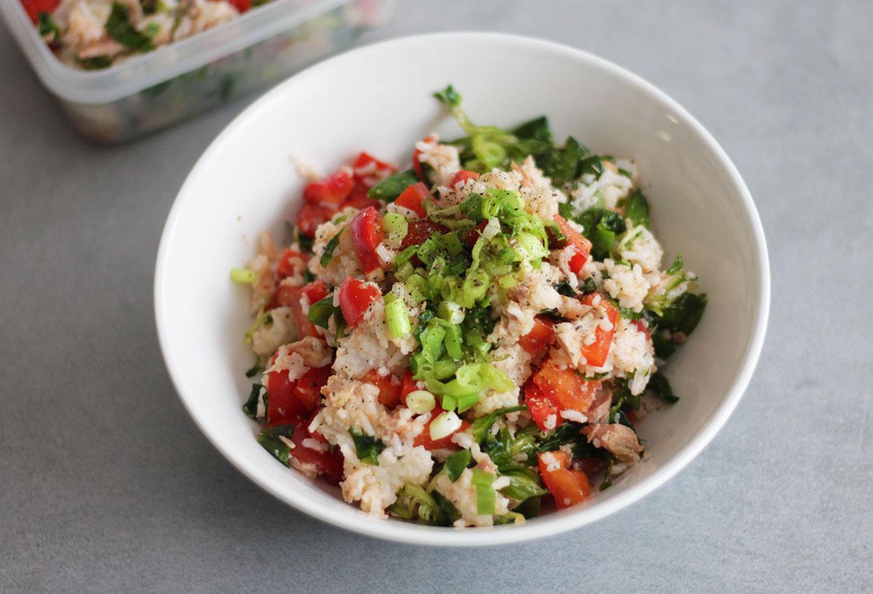 Vollkornreissalat mit Thunfisch und Cherry-Tomaten - Schritt 6