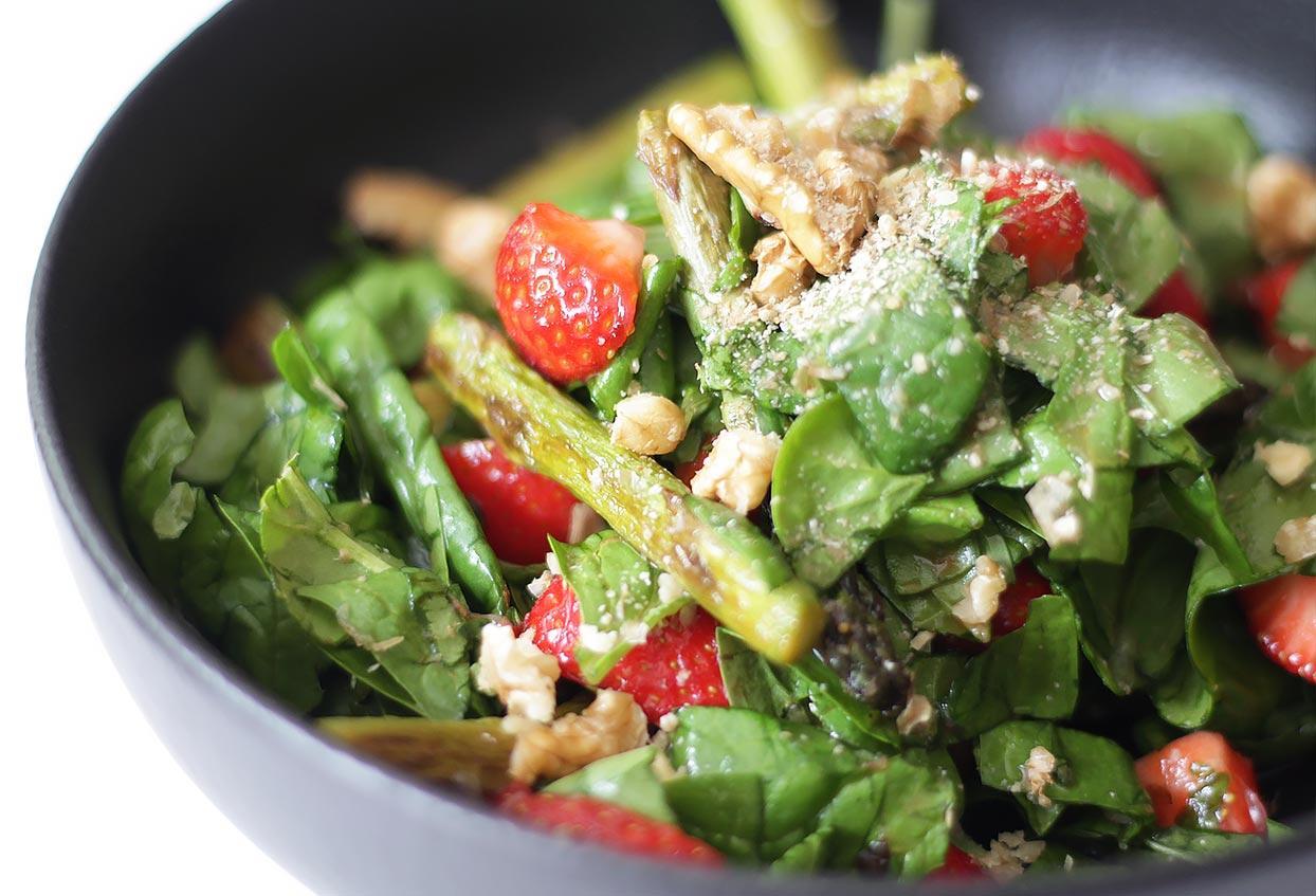 Erdbeeren-Spargel-Salat mit Ahornsirup - Schritt 7