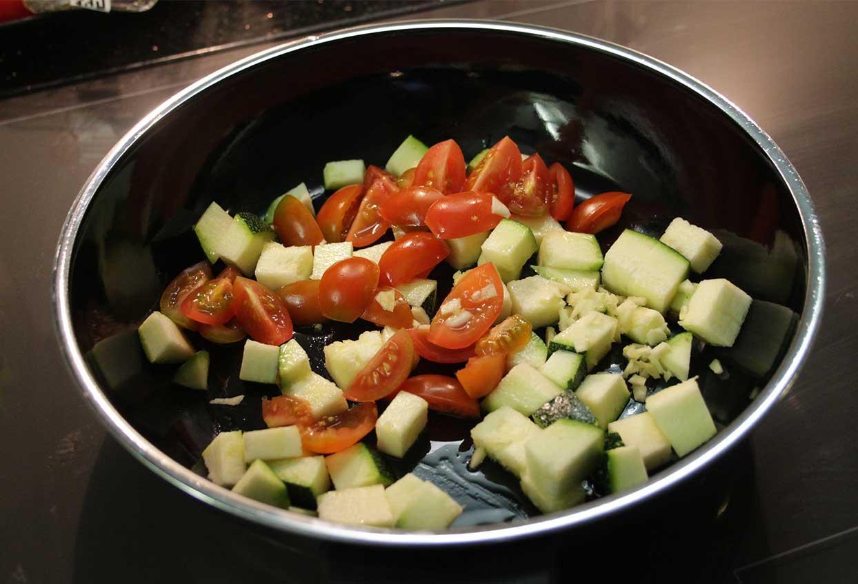 Mediterrane Kartoffel-Feta-Pfanne - Schritt 2