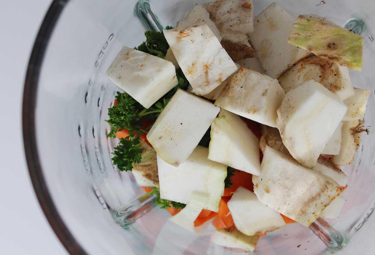 Aromatische Kokosmilch-Thai-Suppe - Schritt 3