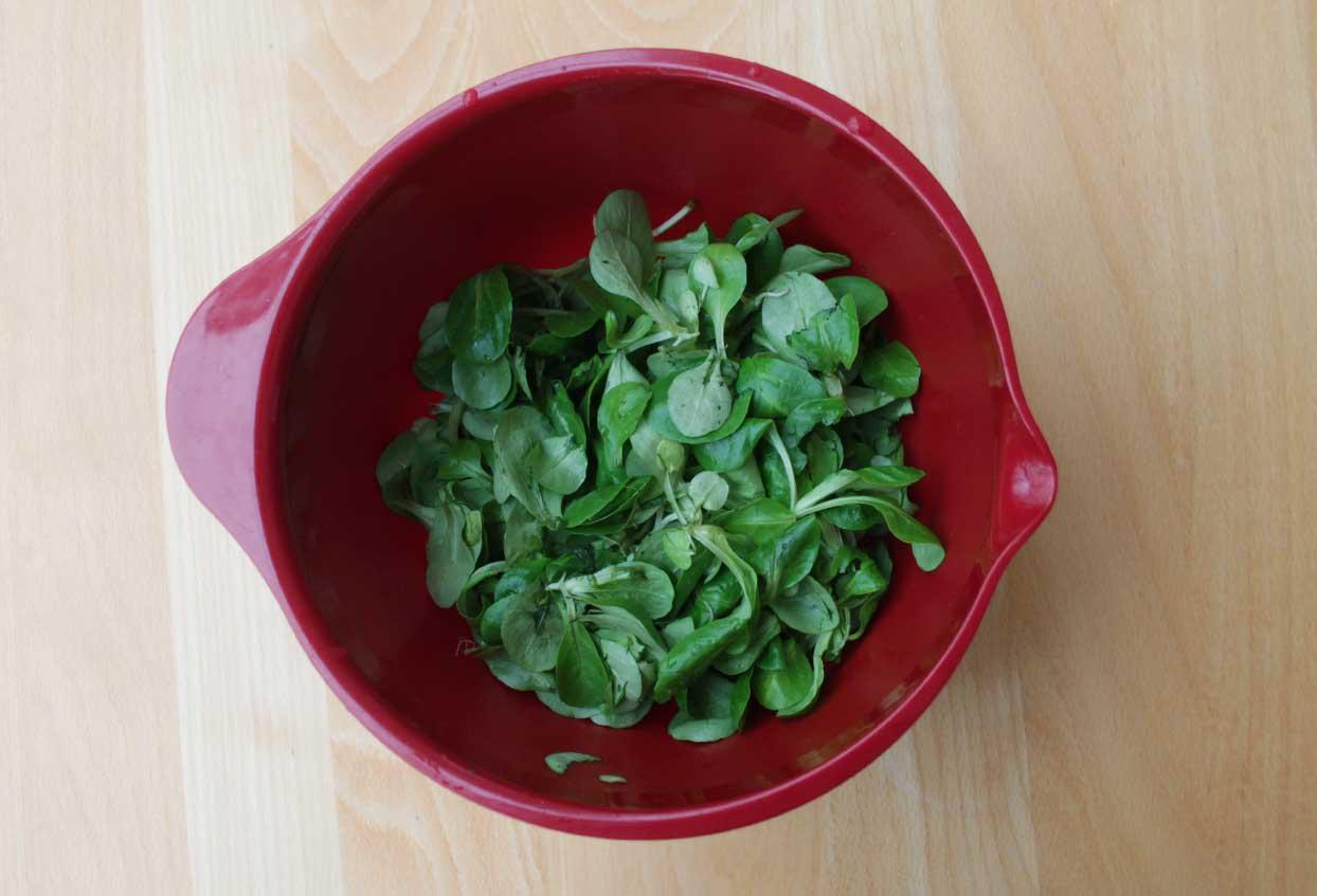 Fruchtiger Foodoholic Karibik-Protein-Salat - Schritt 1