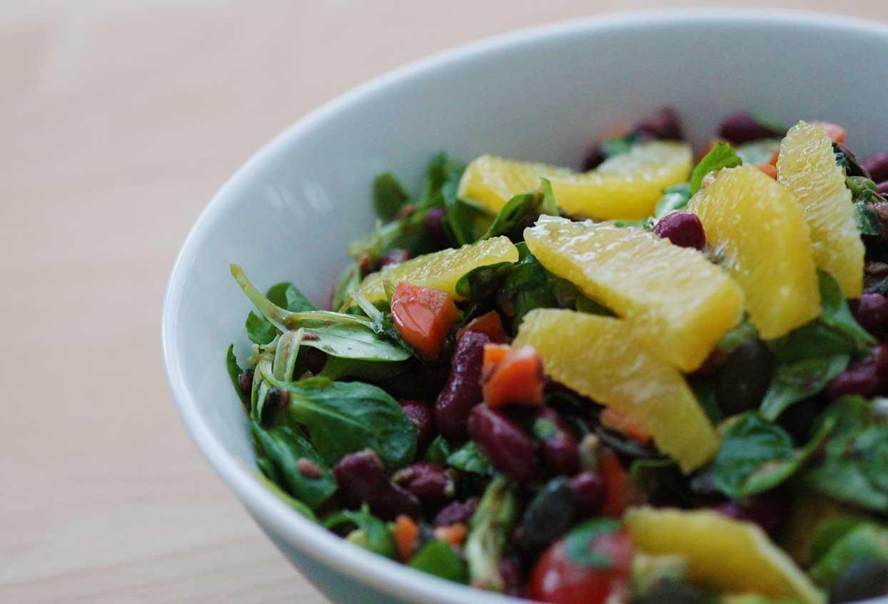 Fruchtiger Foodoholic Karibik-Protein-Salat - Schritt 7
