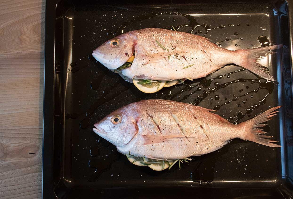 Einfache Dorade mit Ofengemüse - Schritt 3