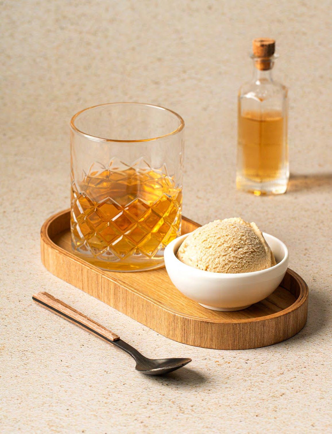 Cremiges Whiskey Eis